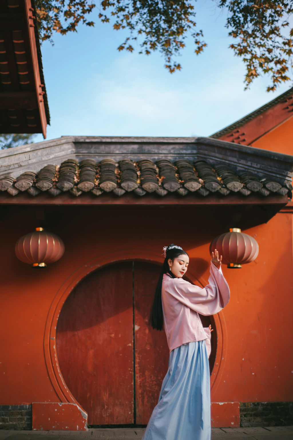 一举一动万分撩人的古装美女温婉大气唯美古风摄影图片